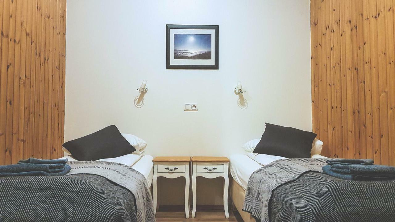 Guesthouse Skalafell Ngoại thất bức ảnh