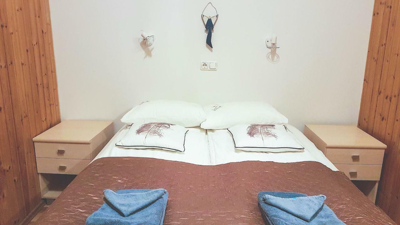 Guesthouse Skalafell Ngoại thất bức ảnh